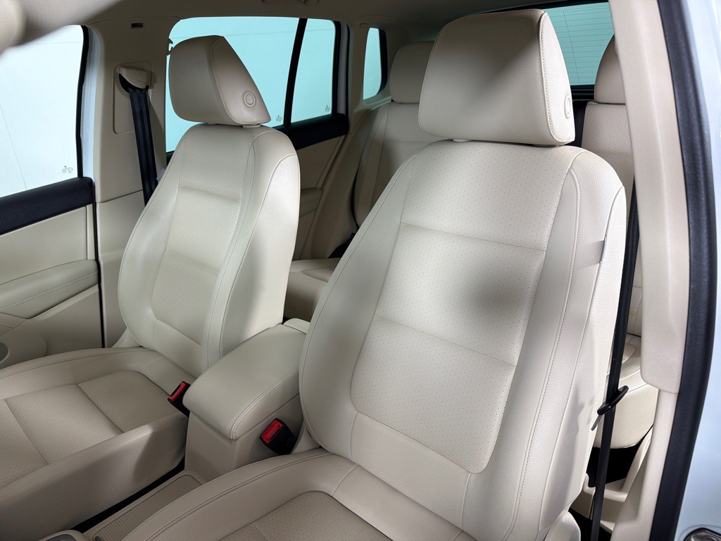 2017 Volkswagen Tiguan Image 13