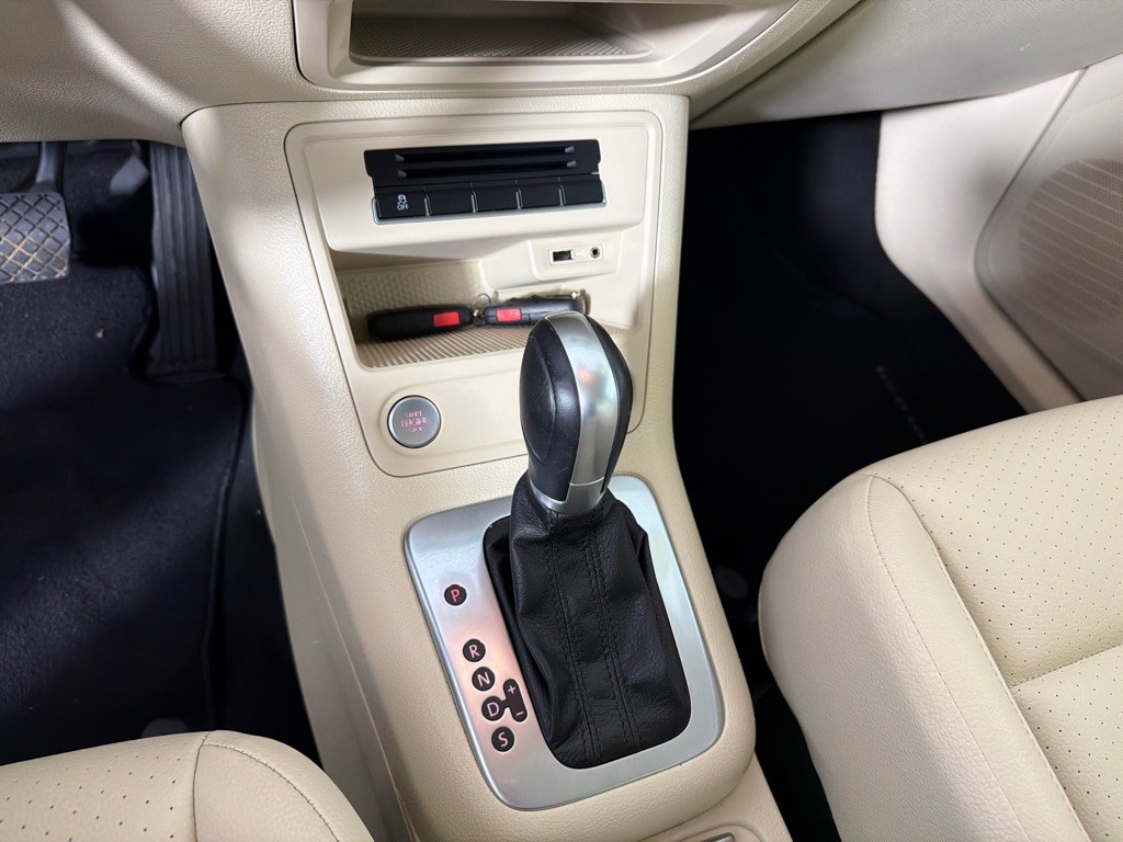 2017 Volkswagen Tiguan Image 19