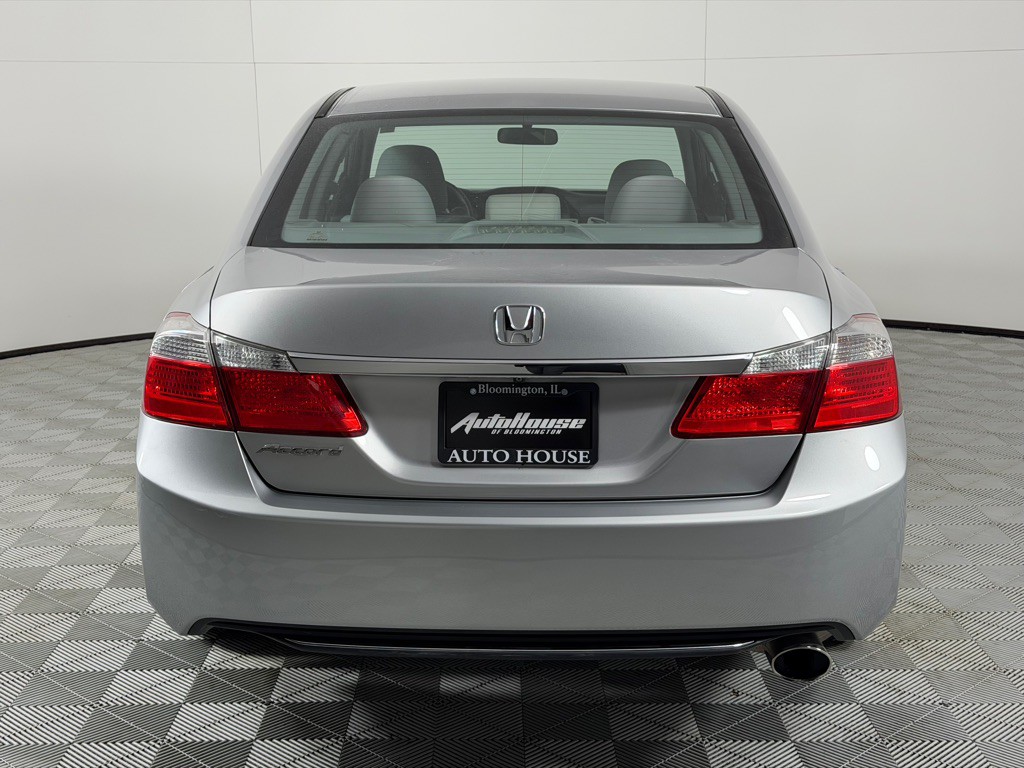 2015 Honda Accord Image 6