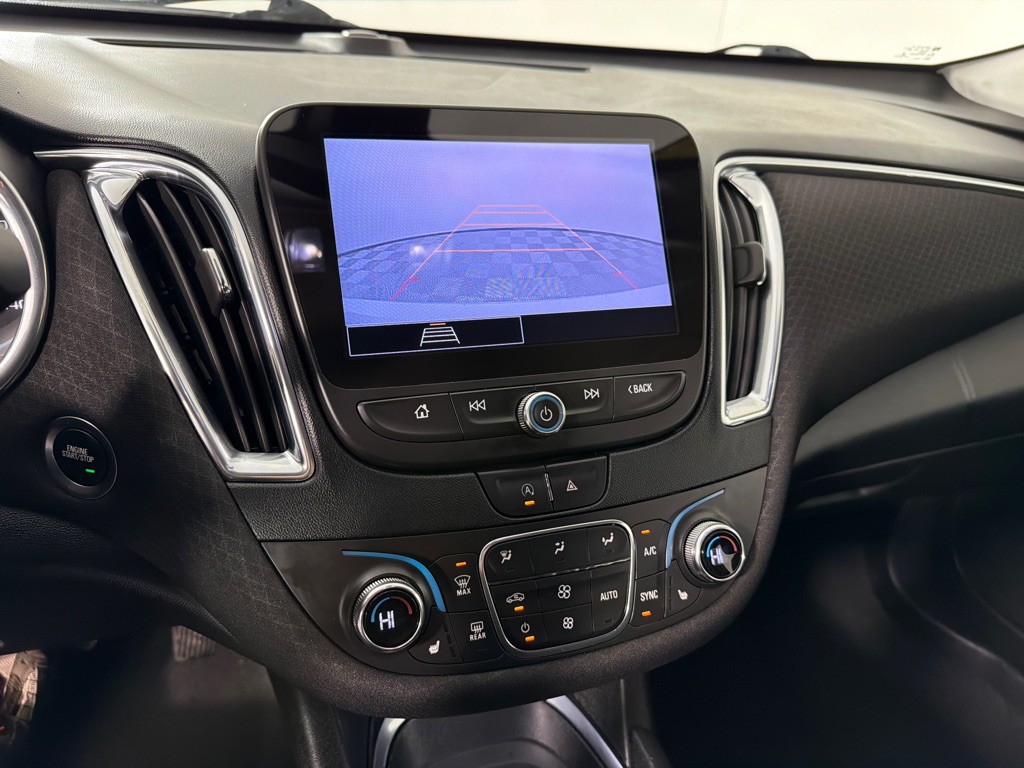 2021 Chevrolet Malibu Image 17