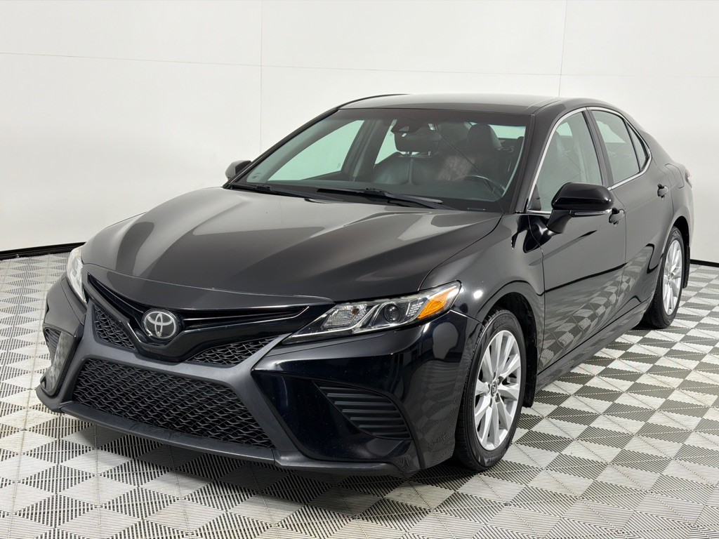 2020 Toyota Camry Image 9