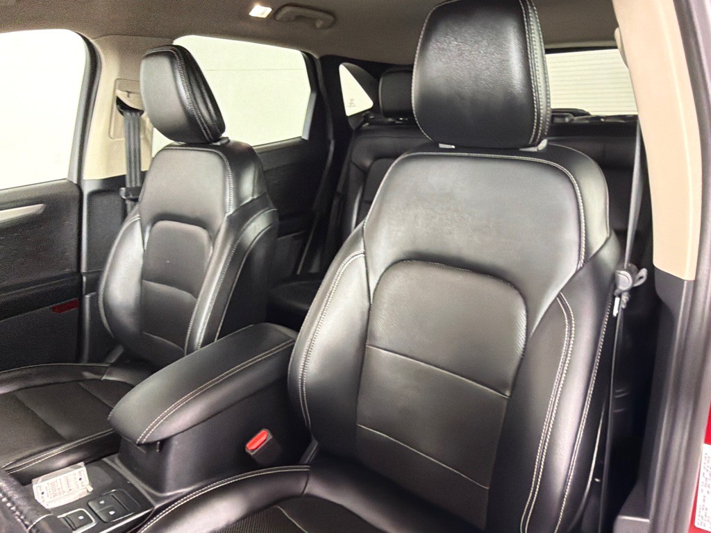 2020 Ford Escape Image 10