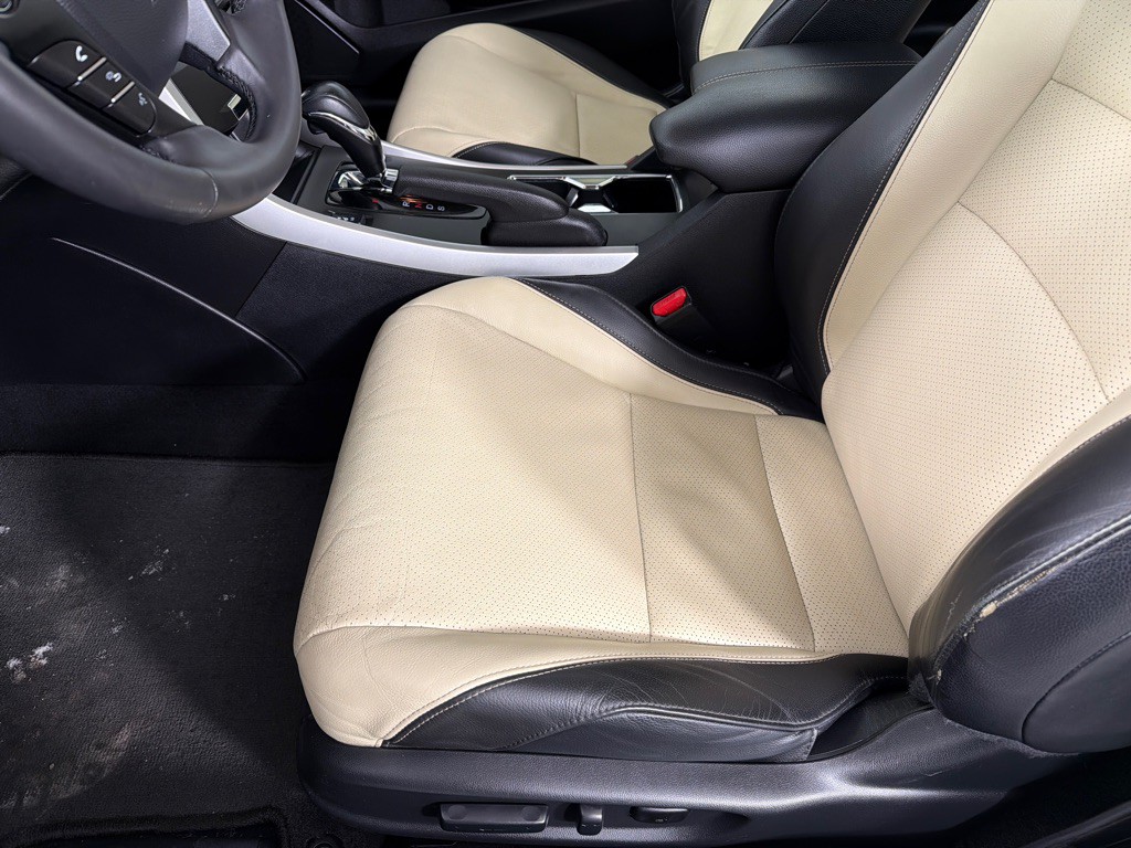 2015 Honda Accord Image 13