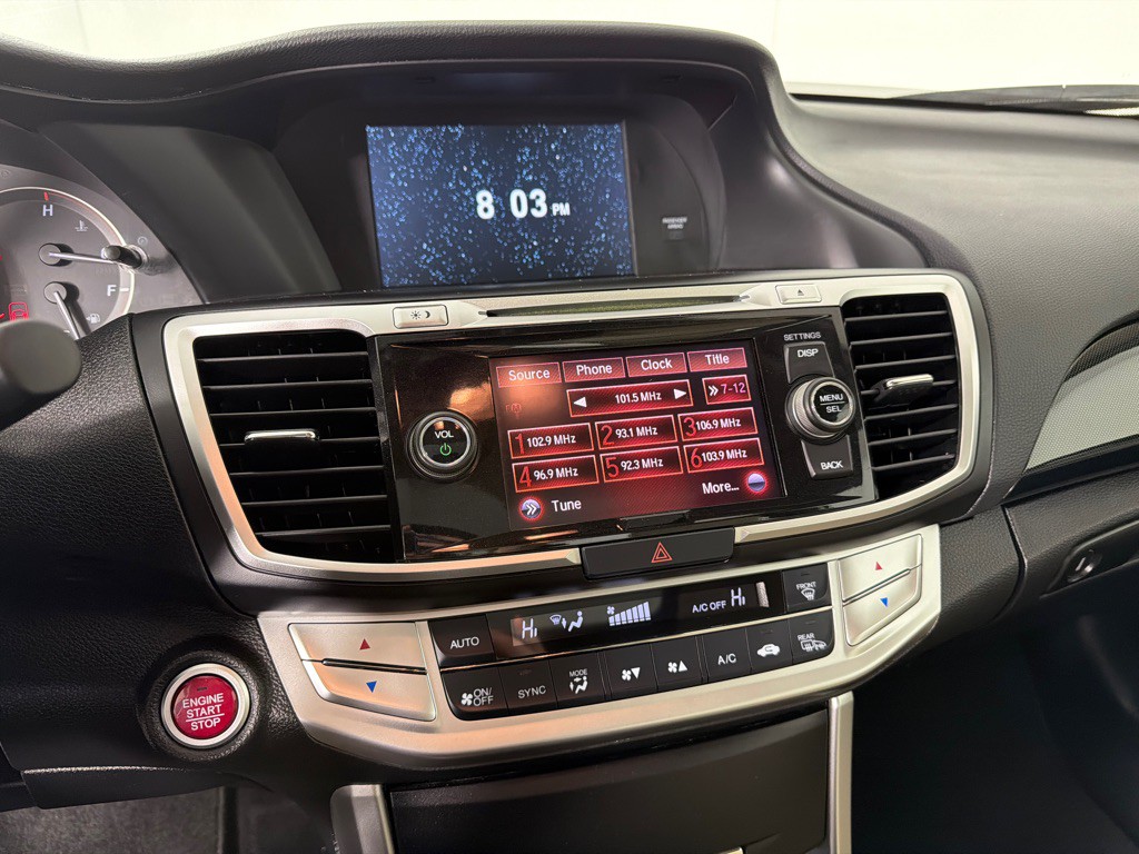2015 Honda Accord Image 18