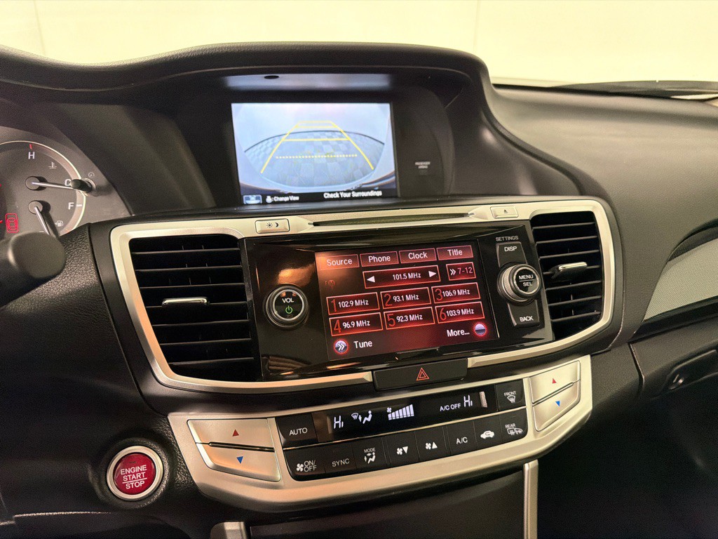 2015 Honda Accord Image 19
