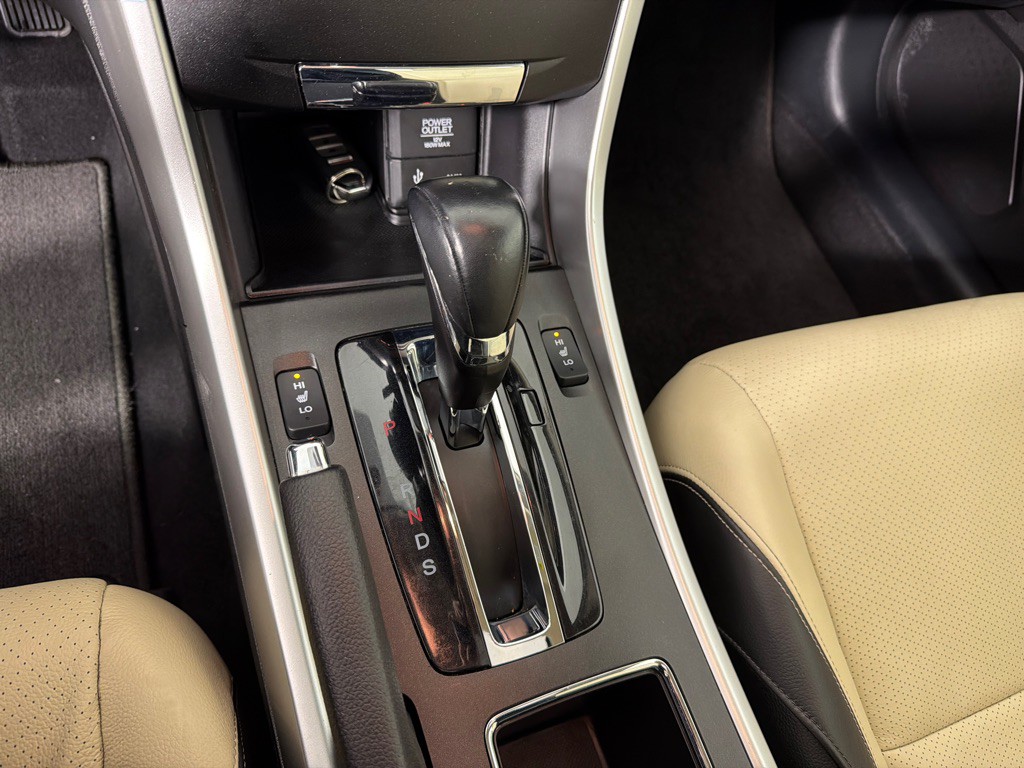2015 Honda Accord Image 20