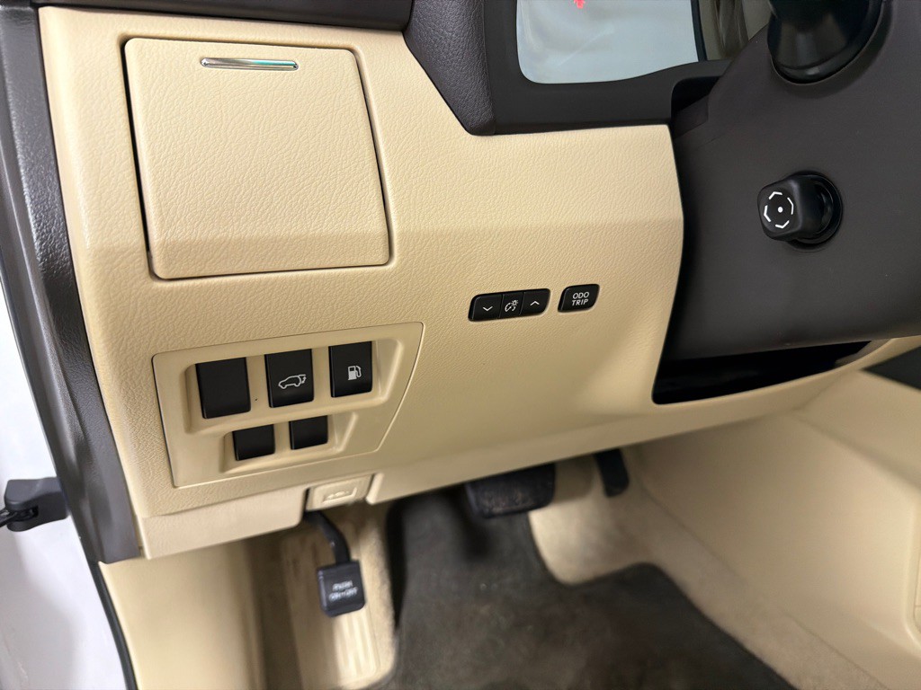 2011 Lexus RX Image 13