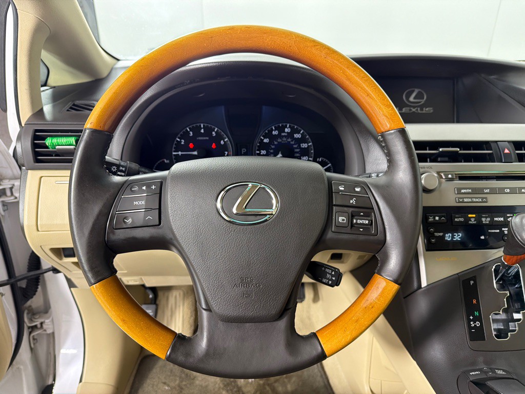 2011 Lexus RX Image 14