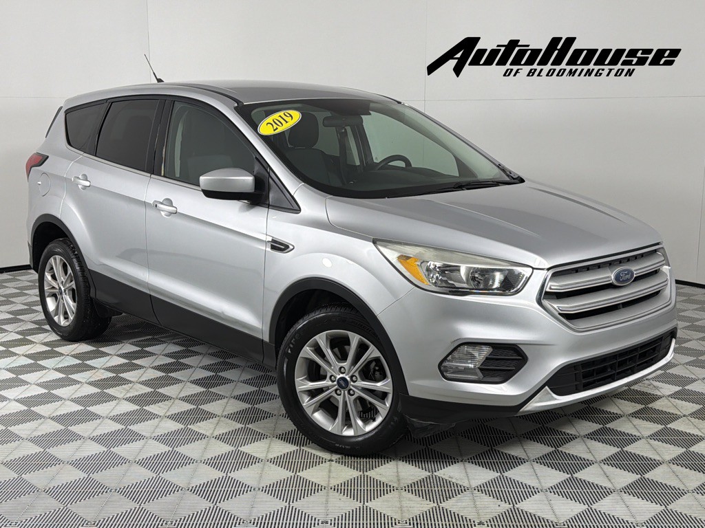 2019 Ford Escape Image 1