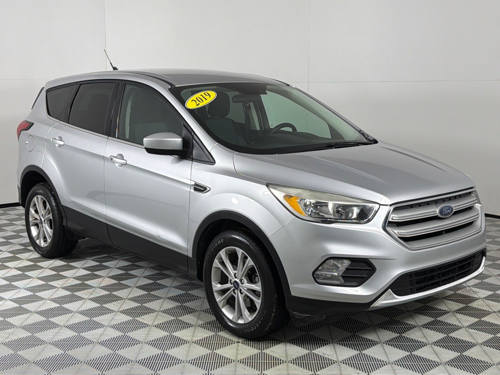 2019 Ford Escape Image 3