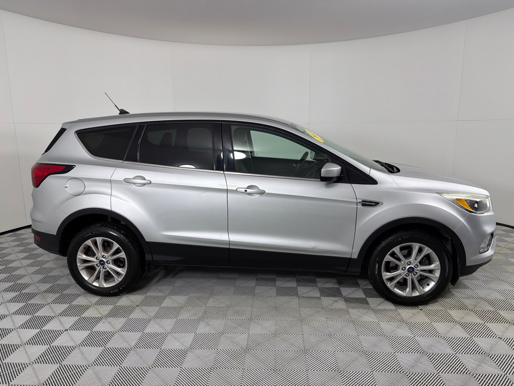 2019 Ford Escape Image 4