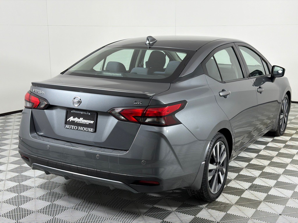 2020 Nissan Versa Image 5