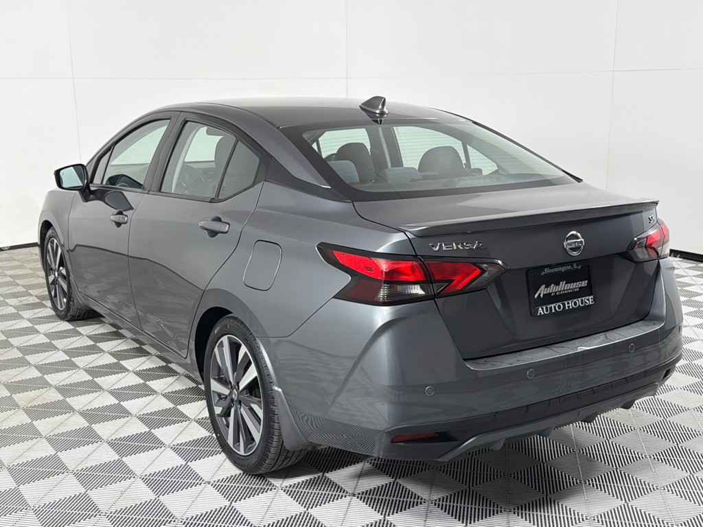 2020 Nissan Versa Image 7
