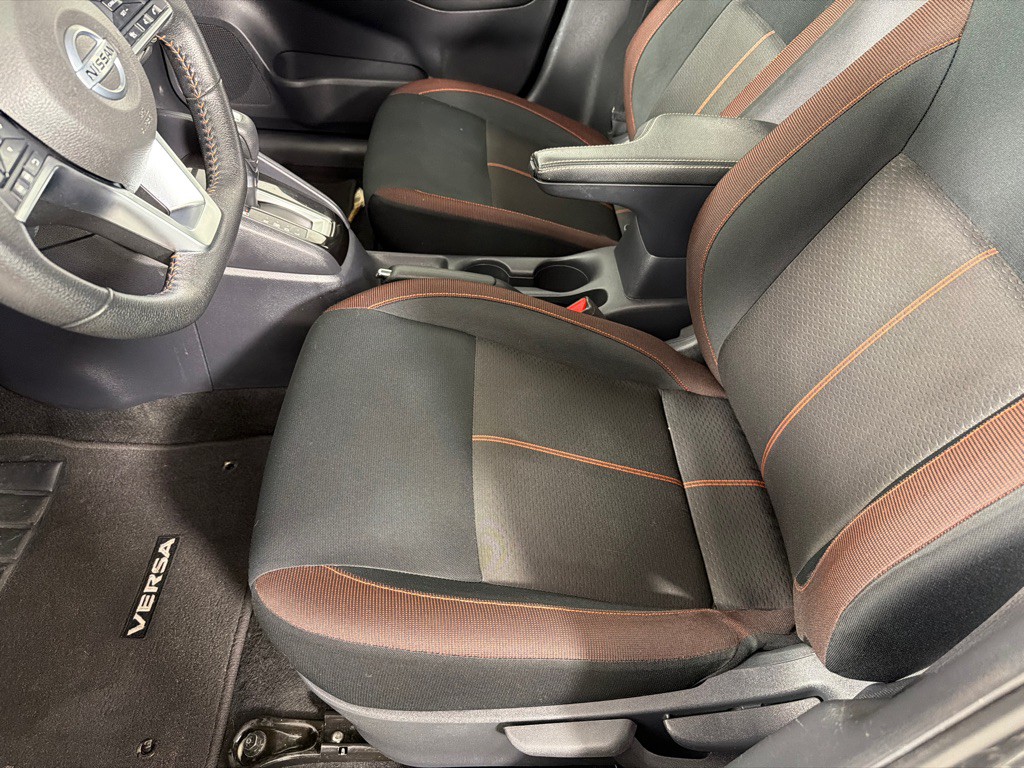 2020 Nissan Versa Image 10