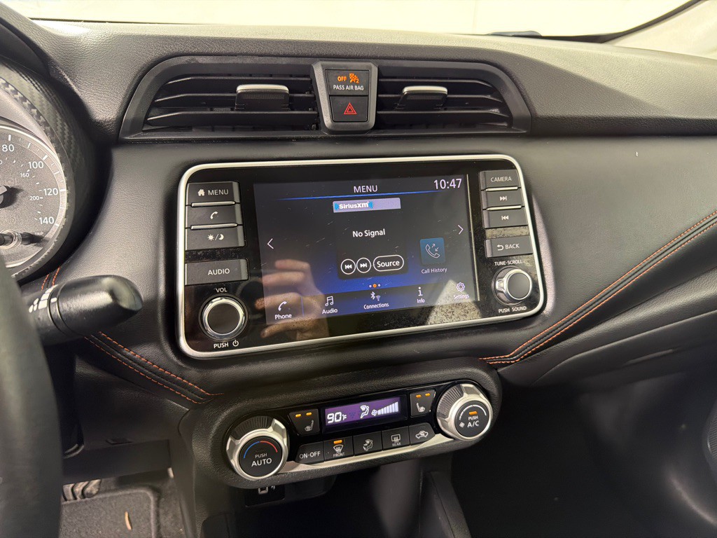 2020 Nissan Versa Image 13