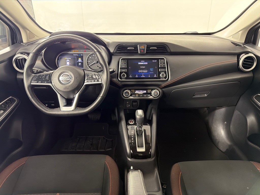 2020 Nissan Versa Image 20