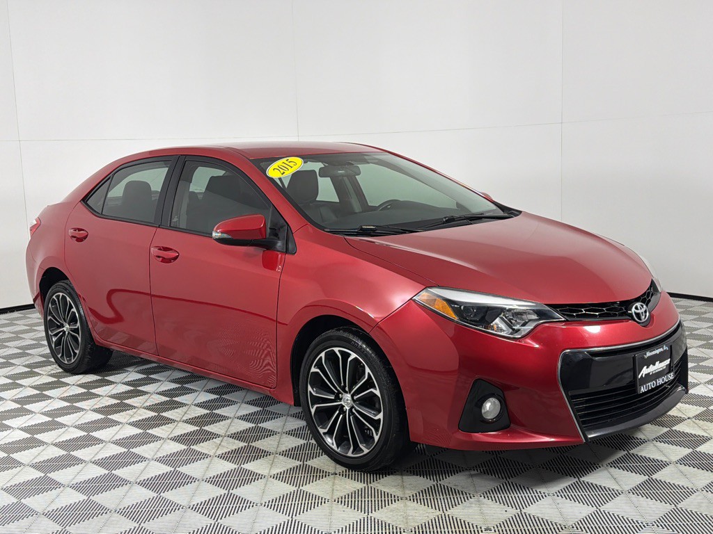 2015 Toyota Corolla Image 3
