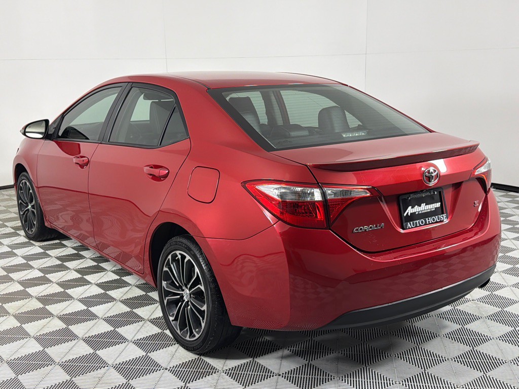 2015 Toyota Corolla Image 6