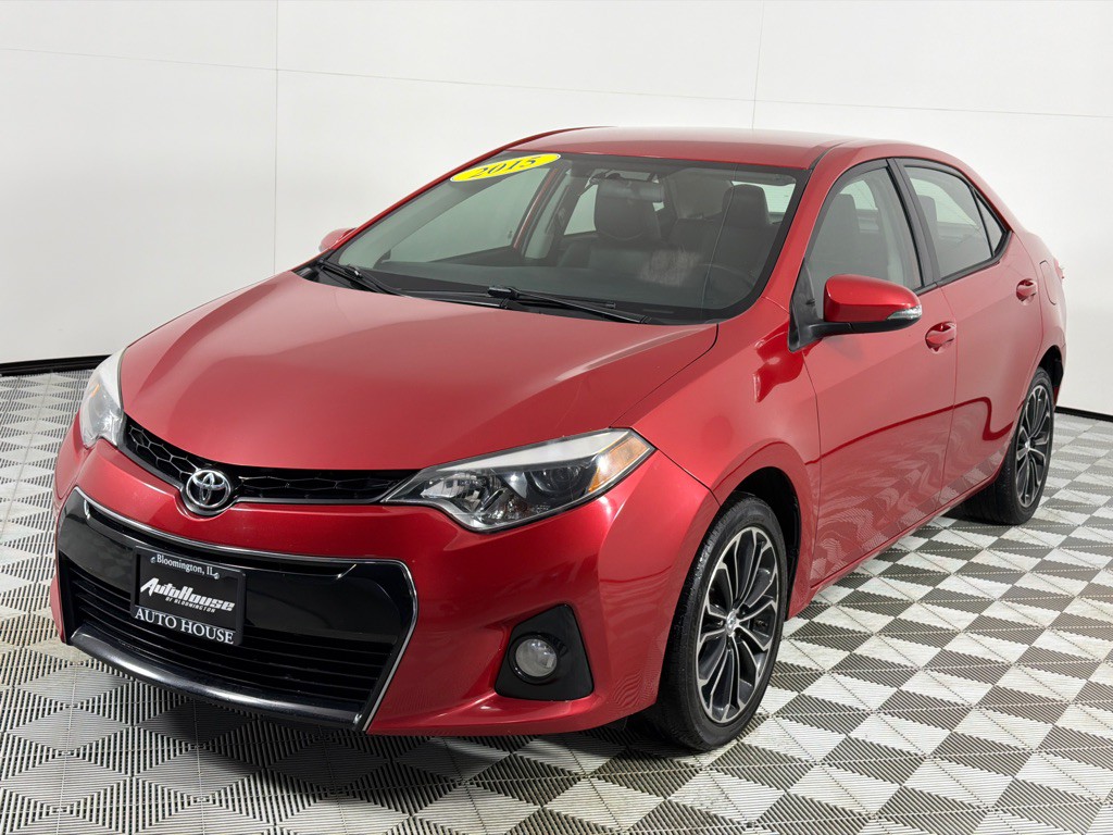 2015 Toyota Corolla Image 9