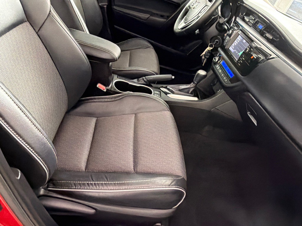 2015 Toyota Corolla Image 22