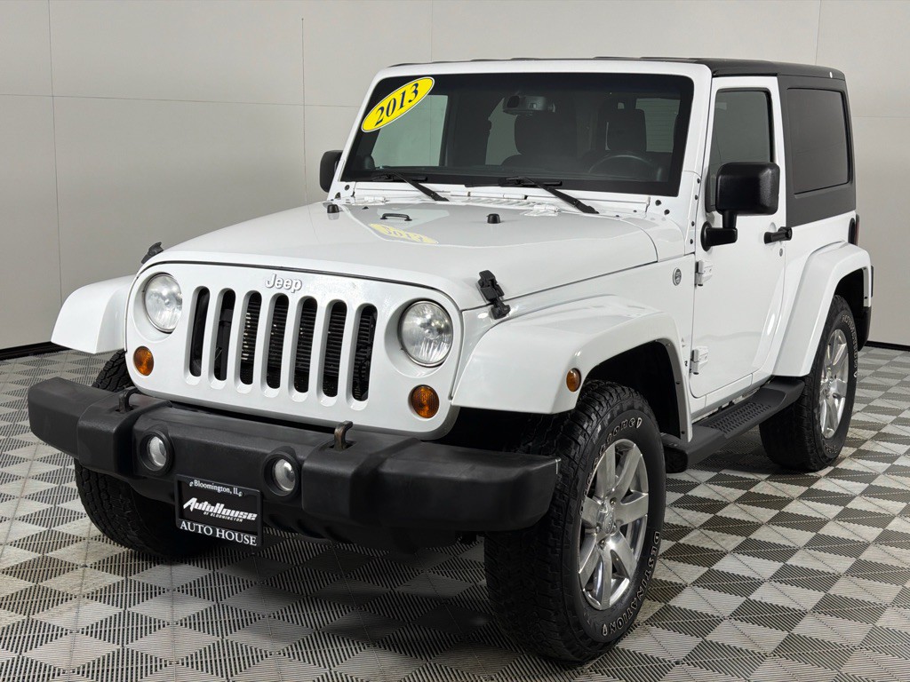 2013 Jeep Wrangler Image 8