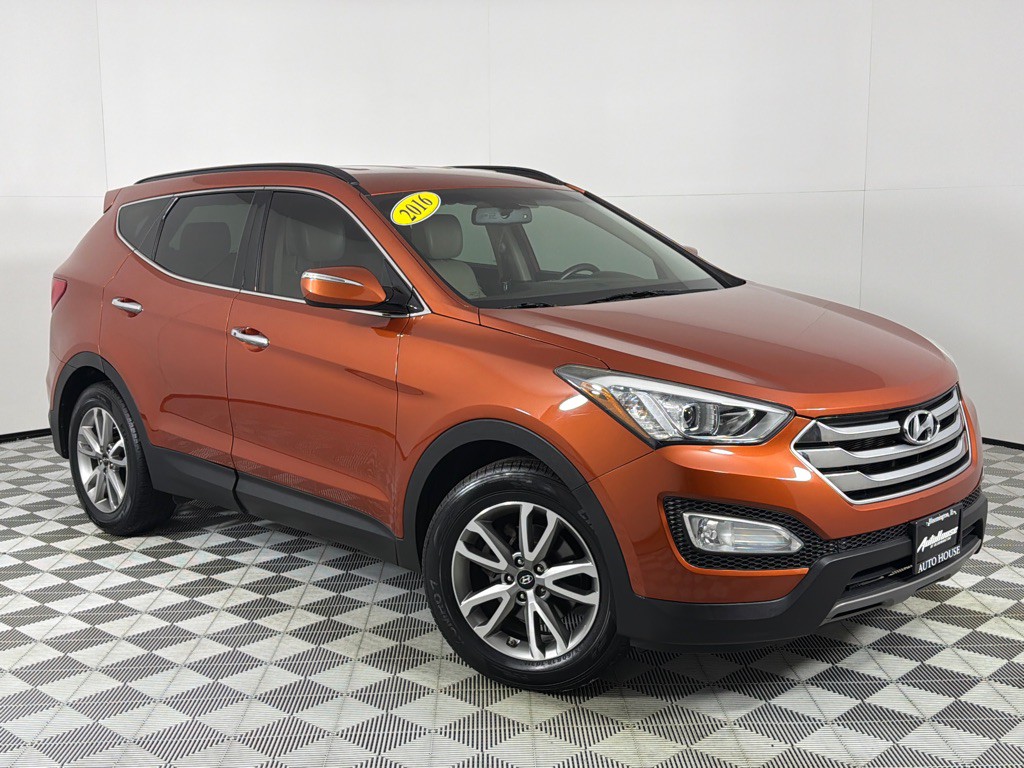 2016 Hyundai Santa Fe Sport Image 2