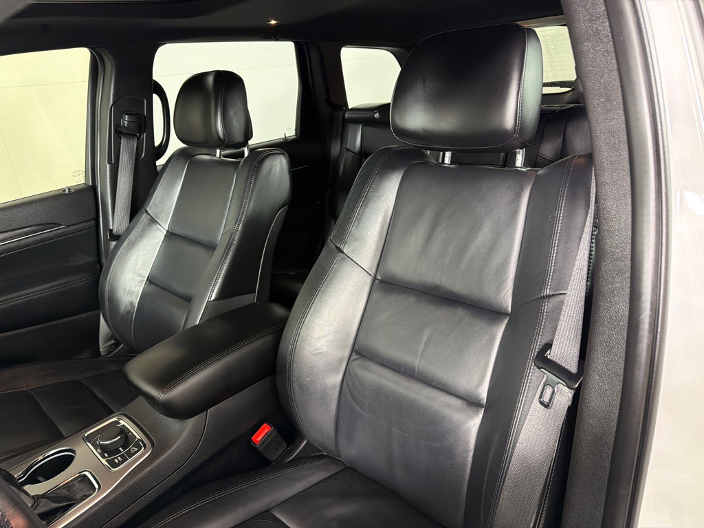 2020 Jeep Grand Cherokee Image 12