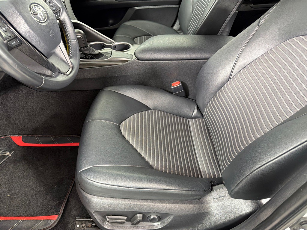 2021 Toyota Camry Image 11