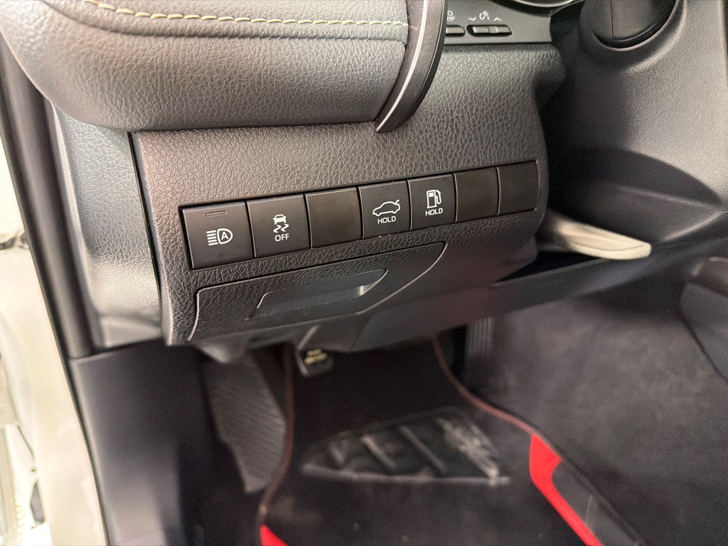 2021 Toyota Camry Image 13