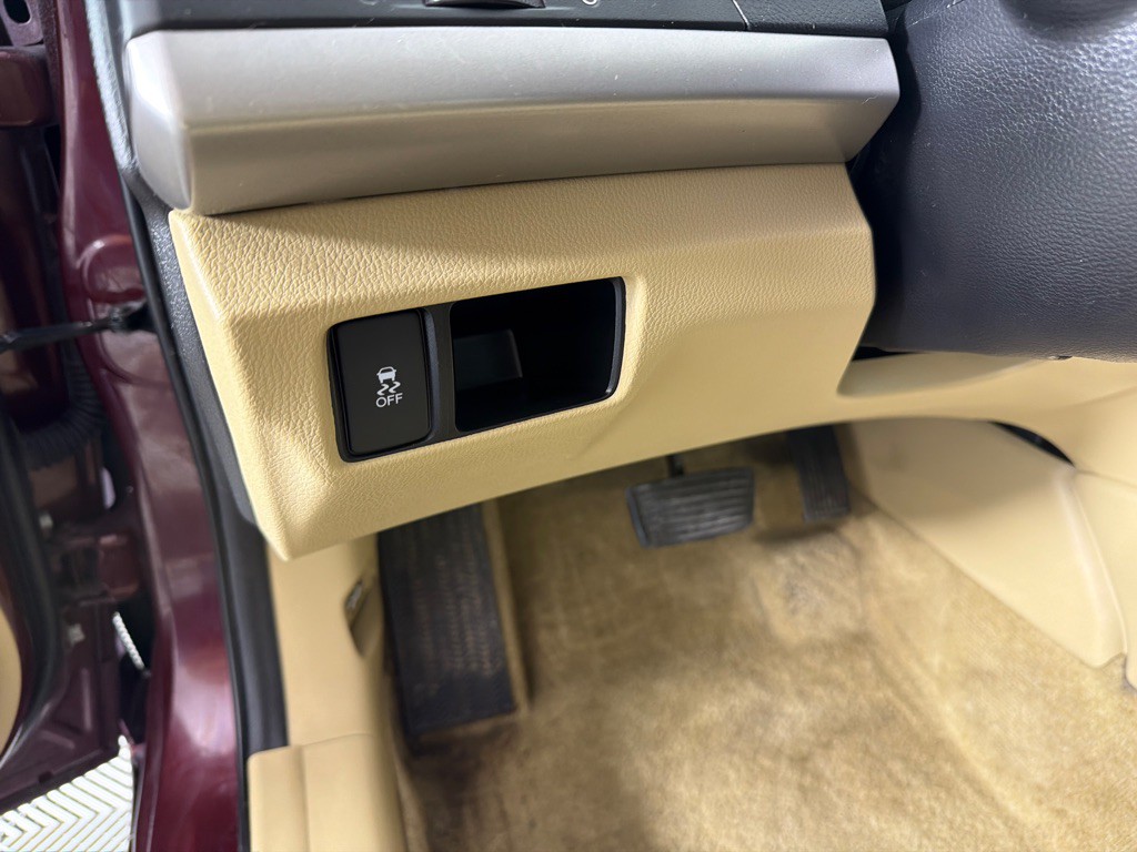 2012 Honda Accord Image 11