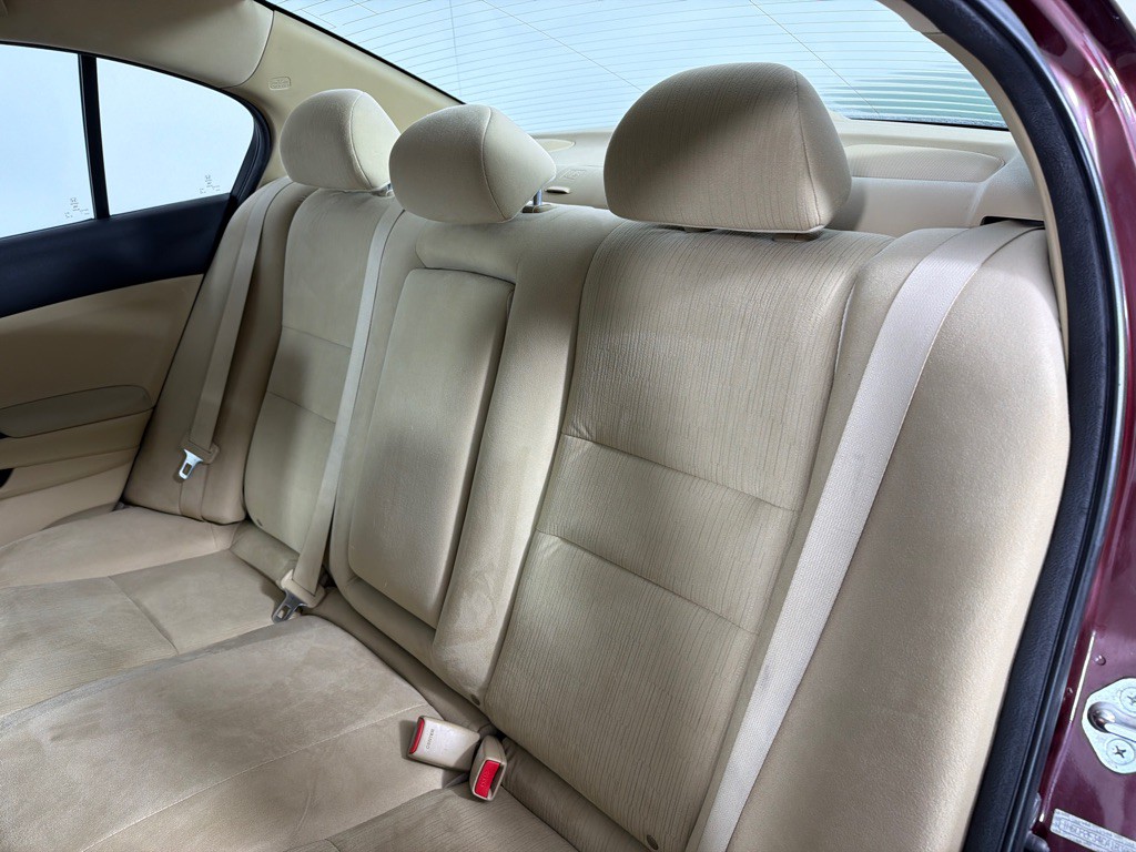 2012 Honda Accord Image 16