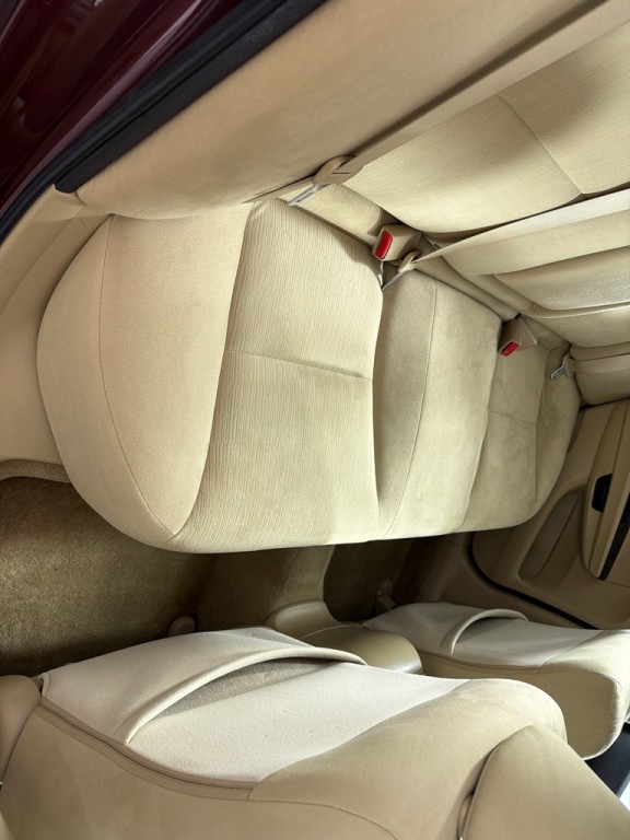 2012 Honda Accord Image 17