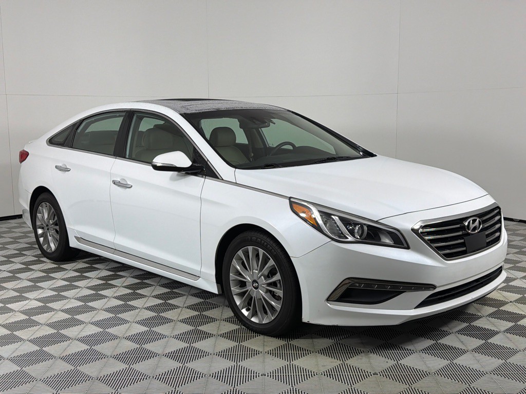 2015 Hyundai Sonata Image 3
