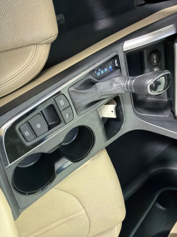 2015 Hyundai Sonata Image 17