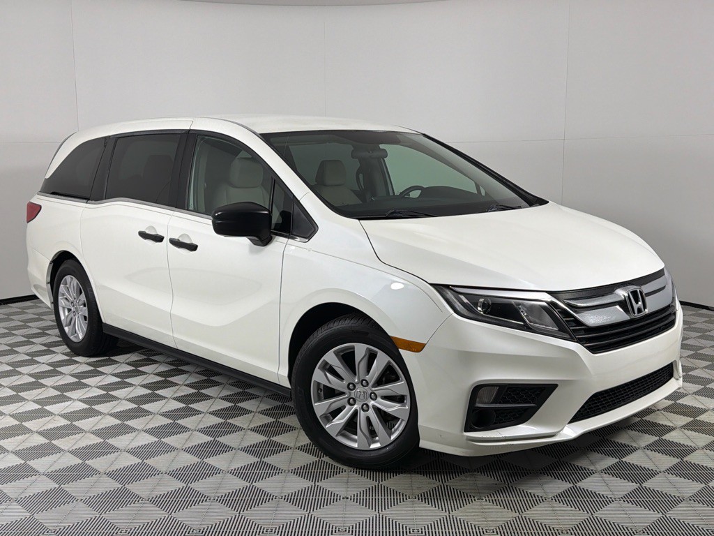 2019 Honda Odyssey Image 2