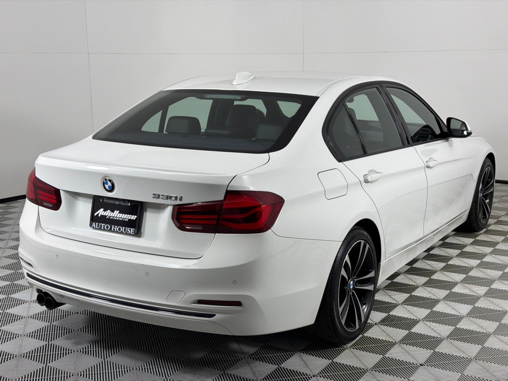 2018 BMW 3 Series Image 5