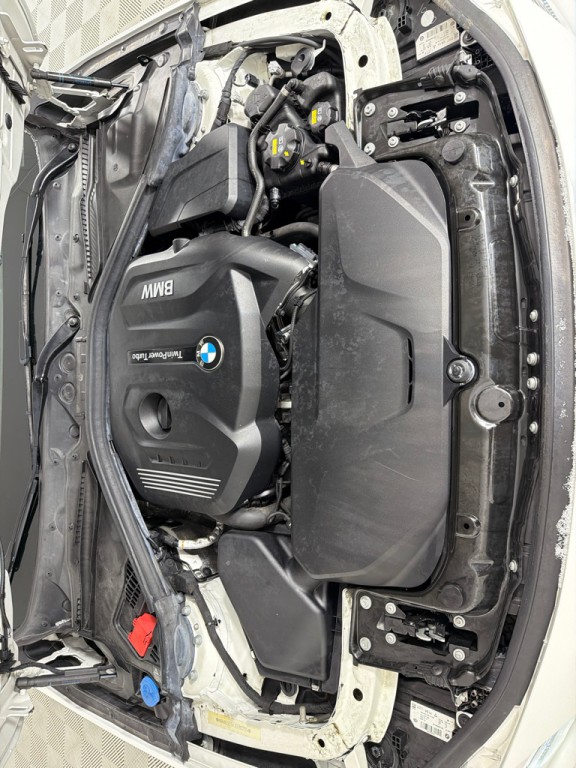 2018 BMW 3 Series Image 26