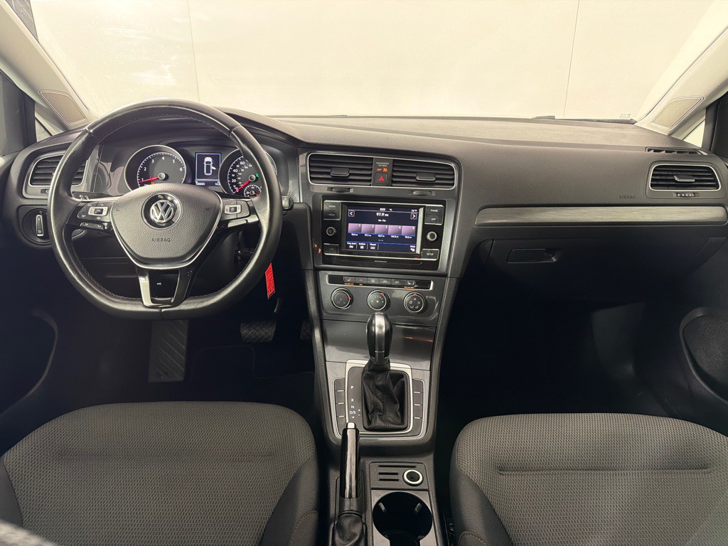 2019 Volkswagen Golf Image 26