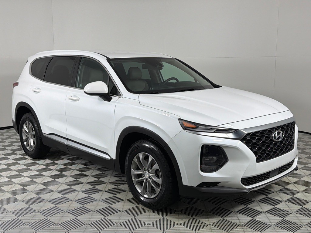 2020 Hyundai Santa Fe Image 3