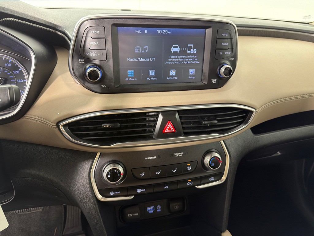 2020 Hyundai Santa Fe Image 13