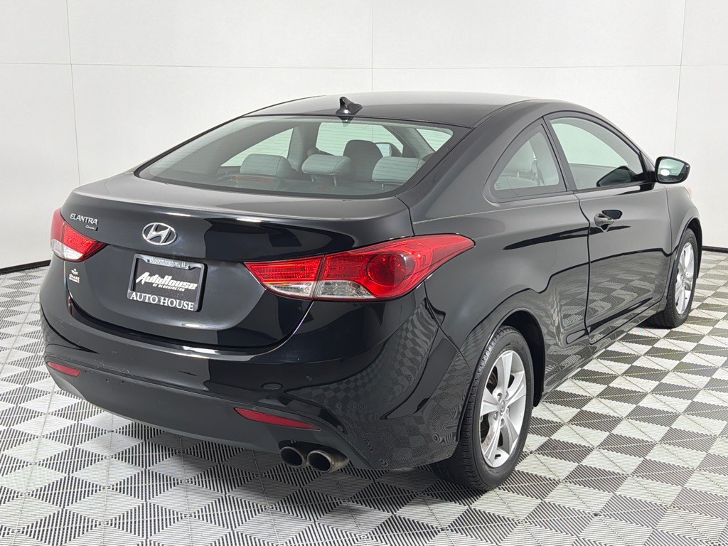 2013 Hyundai Elantra Image 5