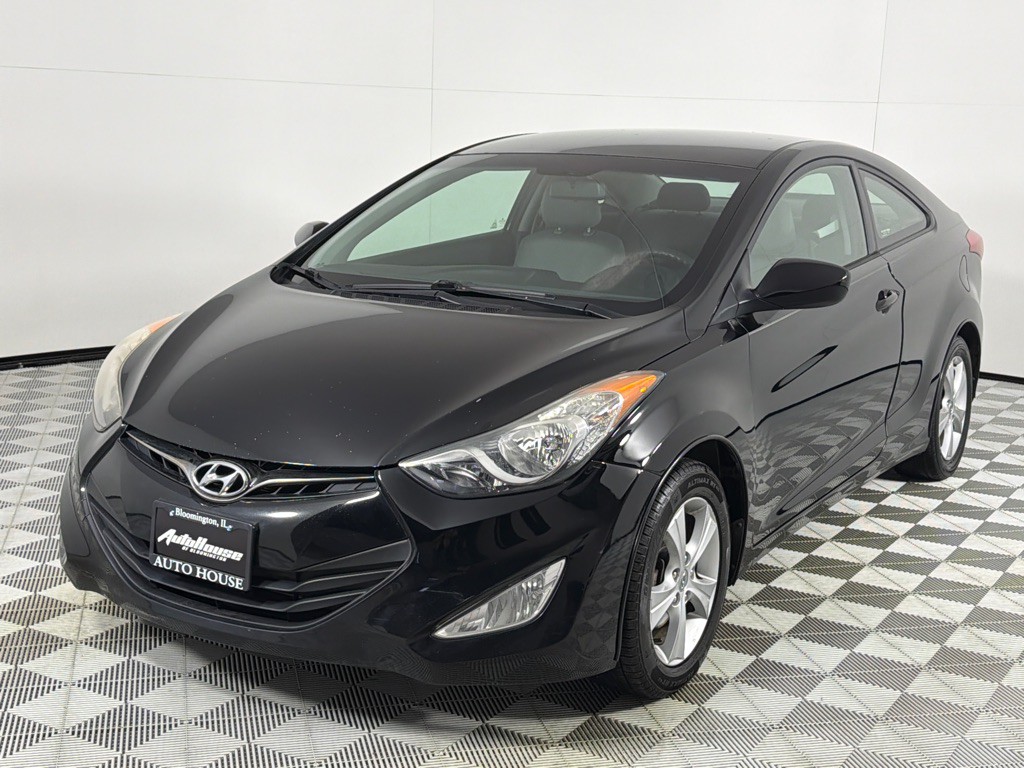 2013 Hyundai Elantra Image 9