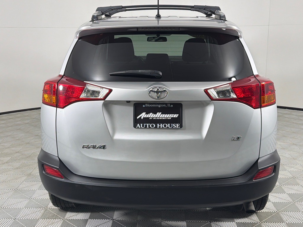 2015 Toyota Rav4 Image 6