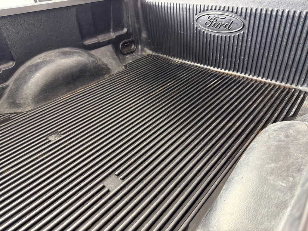 2013 Ford F-150 Image 24