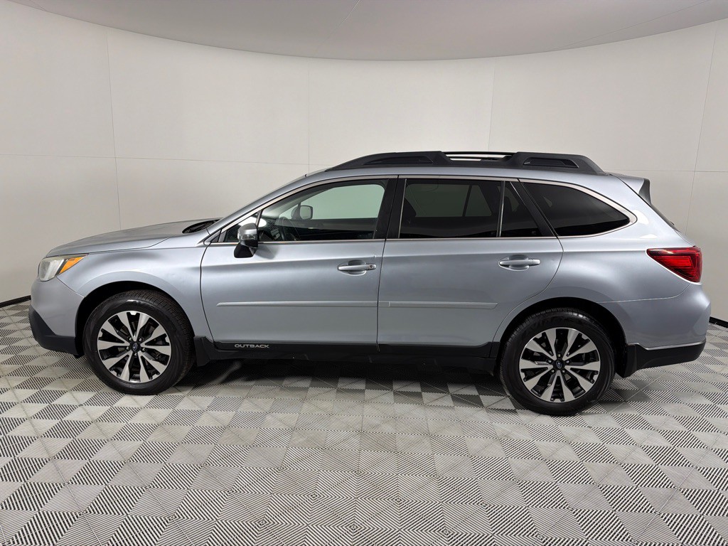 2015 Subaru Outback Image 7