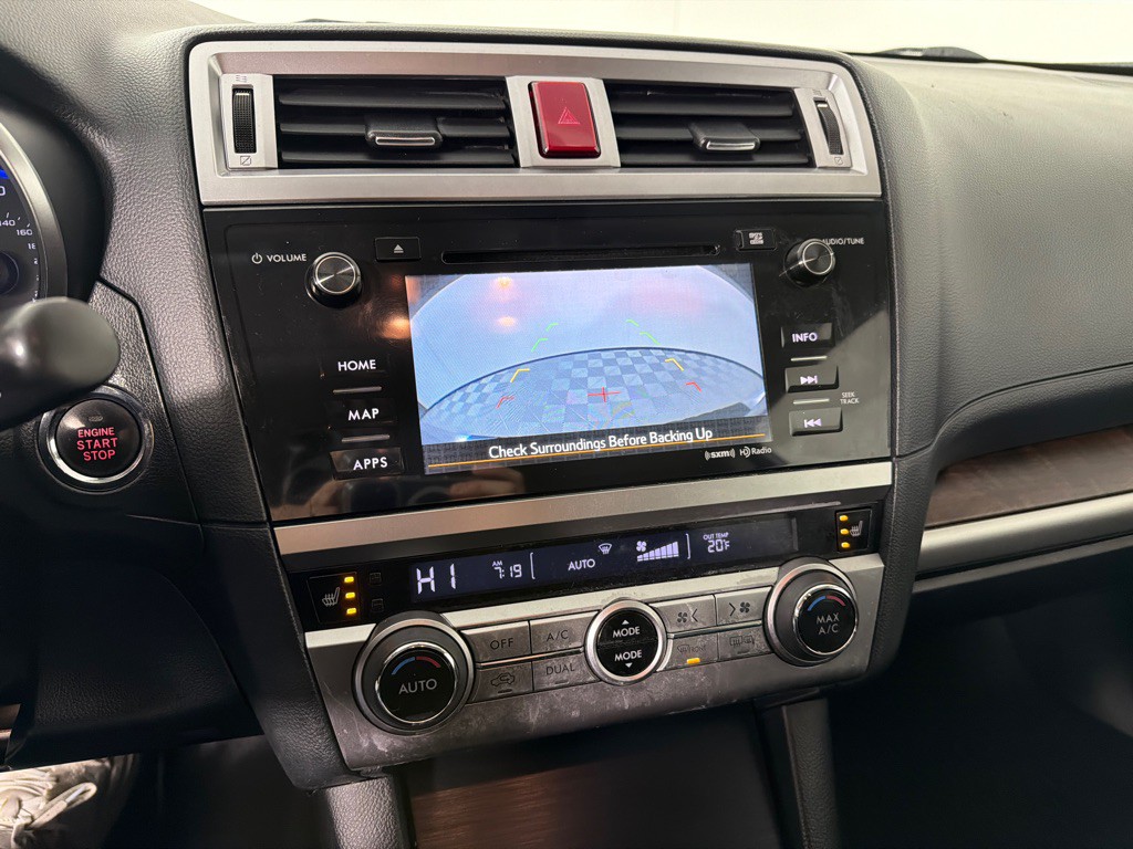 2015 Subaru Outback Image 17