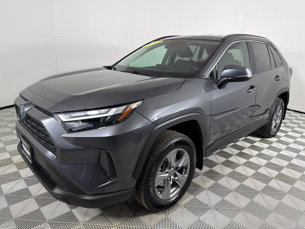 2023 Toyota Rav4 Image 9