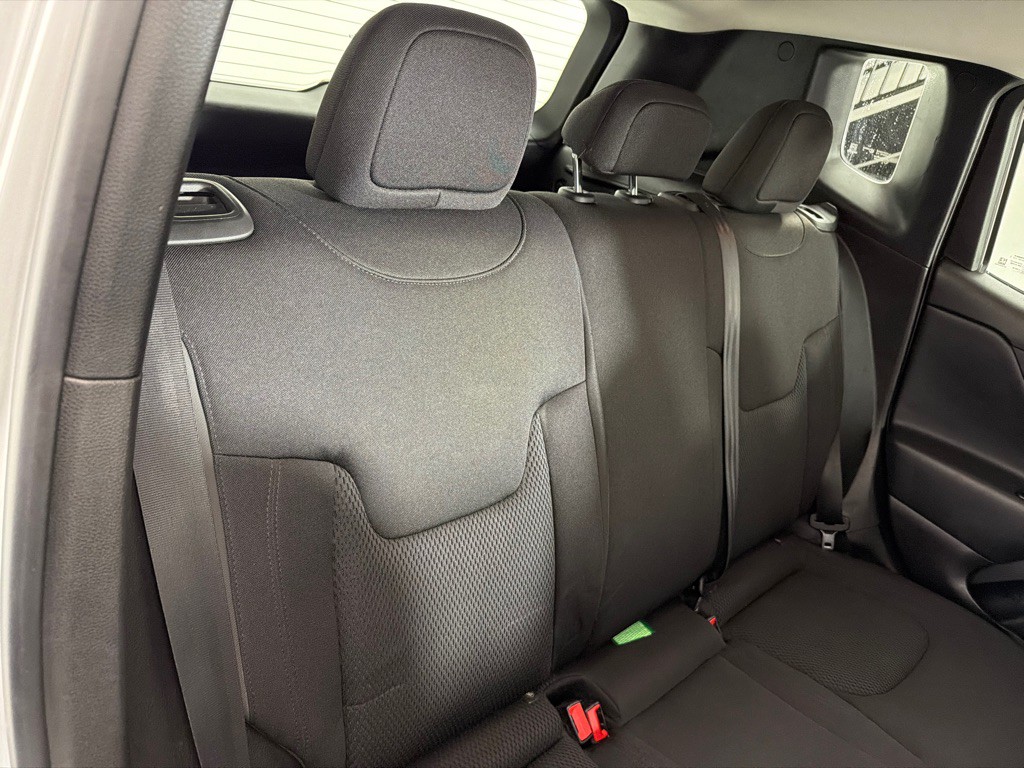 2018 Jeep Renegade Image 19