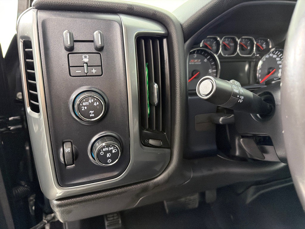 2014 Chevrolet Silverado 1500 Image 13