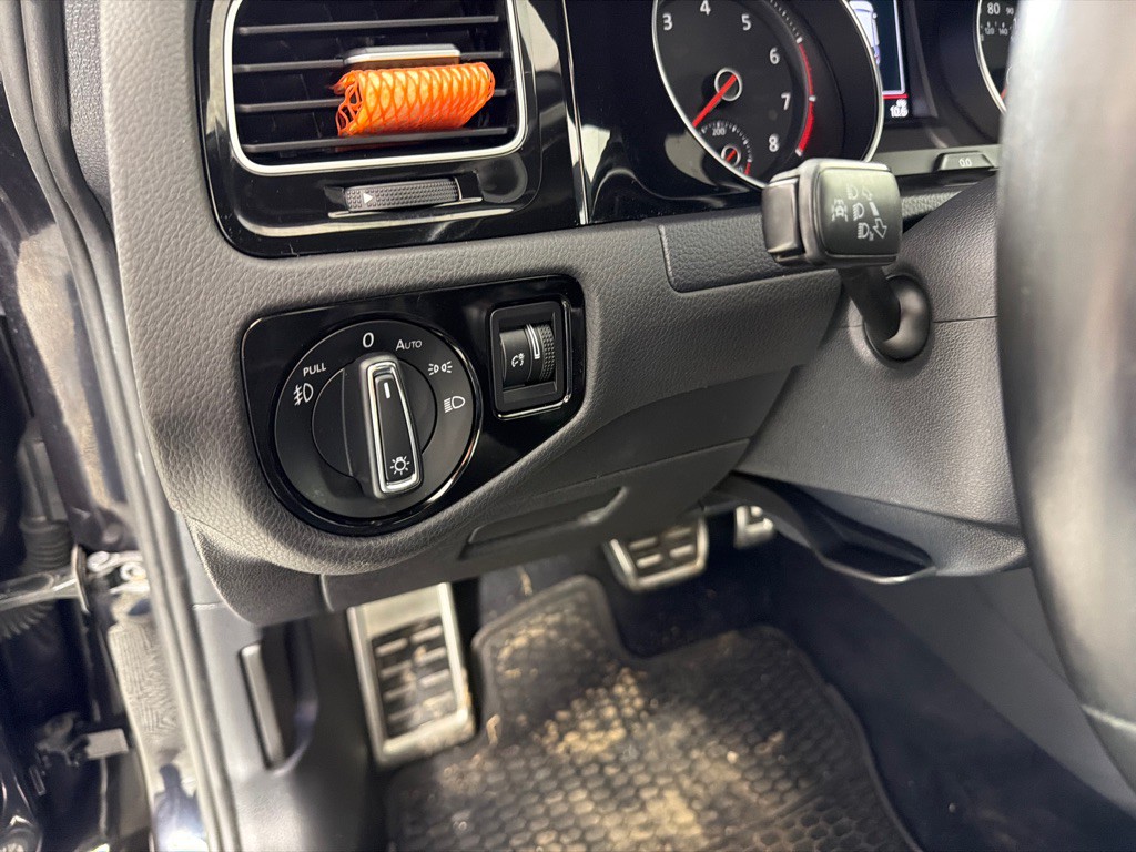 2018 Volkswagen GTI Image 13